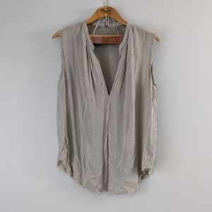 Raquel Allegra Blouse Women's 2 Large Tan Gray Sleeveless V-Neck Fringe Trim 